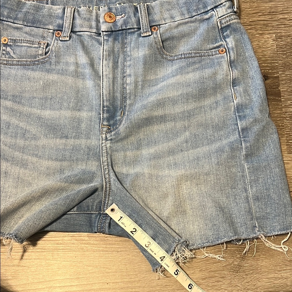 American Eagle Curvy Super Hi-Rise Shortie - Picture 7 of 7